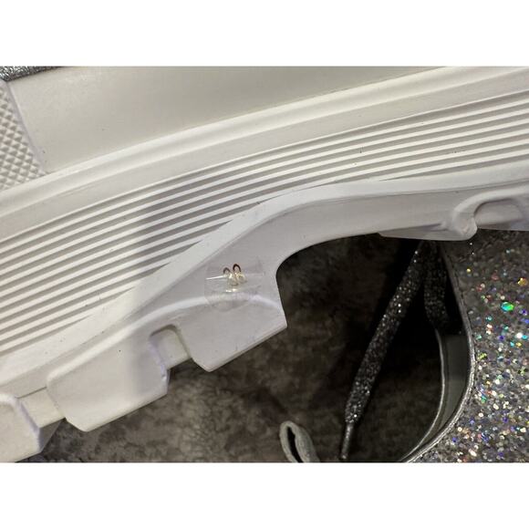 Alexander McQueen Tread Slick Lace Up Holo Silver Glitter Sneakers EU 38 - Picture 9 of 11